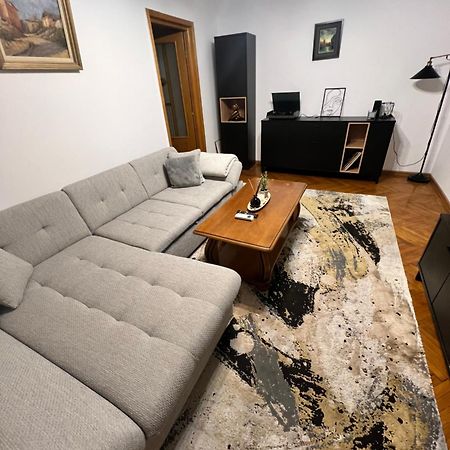 Luxe Apartment Andreea Constanţa Esterno foto